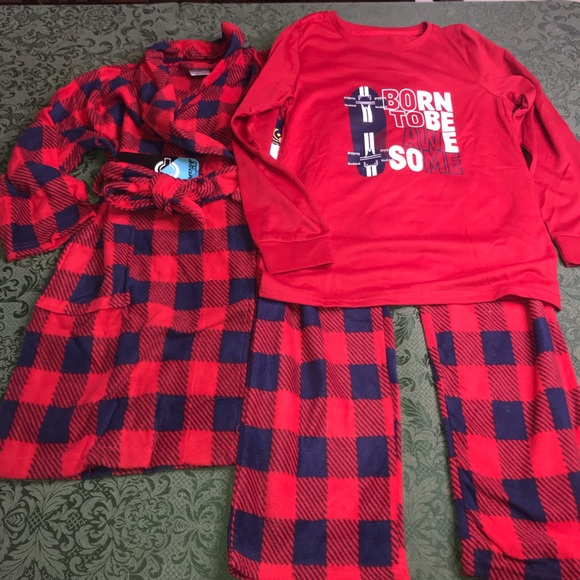 Nwt 6 7 robe pajamas 3pc skateboarding boys set christmas winter loungewear fall - Picture 2 of 9